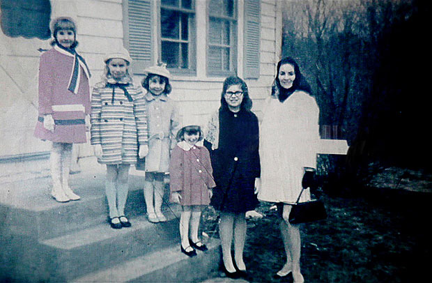 Carolyn Perron e suas filhas.
